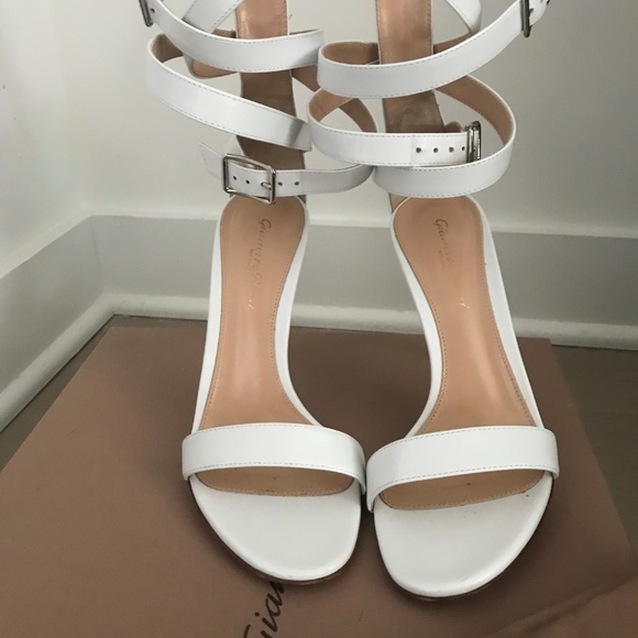 Gianvito Rossi Leather Ankle Wrap Aleris Sandals - Picture 4 of 6